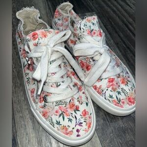Floral Lace-Up Canvas Cotton Sneakers